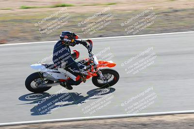media/Feb-05-2023-Classic Track Day (Sun) [[c35aca4a42]]/Group 2/session 1 turn 9/